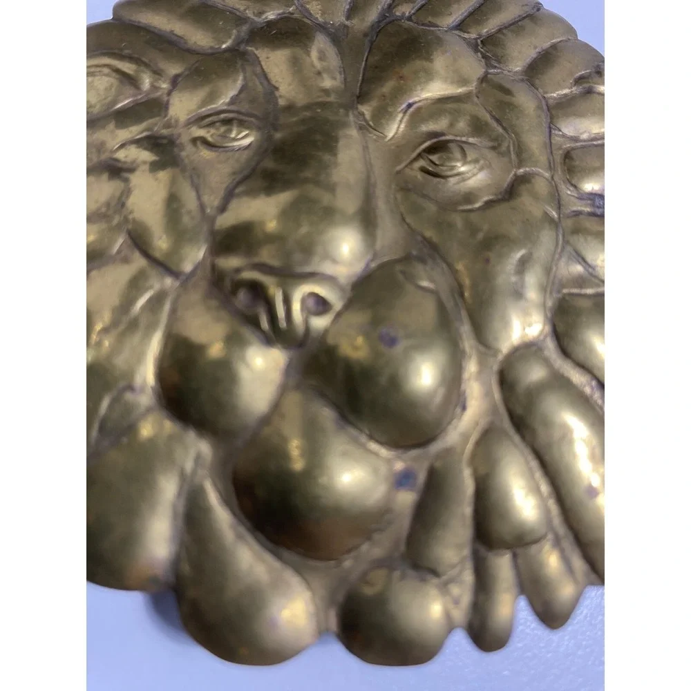 VTG 80's Studio handcraft brass belt buckle Art artesian's‎ one-of-a-kind Lion